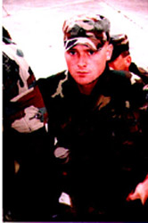 apache8.jpg (207447 bytes)