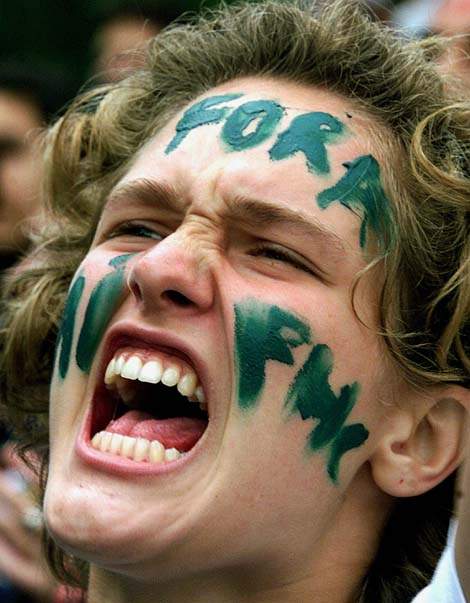 99fora1.jpg (40860 bytes)