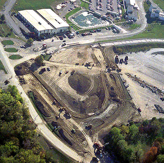 wpe47.jpg (90428 bytes)