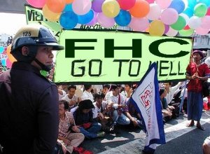 proFHC5.jpg (24621 bytes)