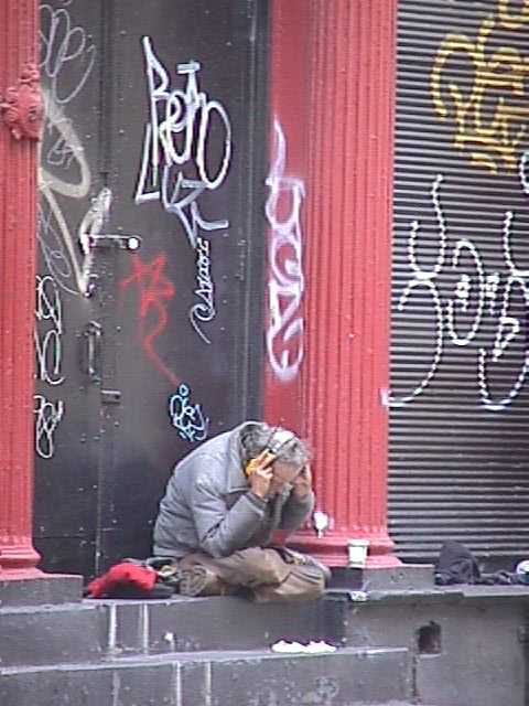 home.jpg (41762 bytes)